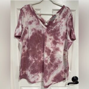 Absolutely Famous 3X Short Sleeve Top V-Neck Front/Back Ring Detail Pink Tie-Dye
